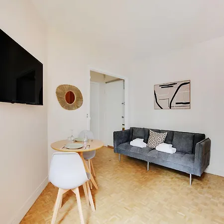 アパート Haven Of Peace With Balcony Near Etoile Porte Maillot *