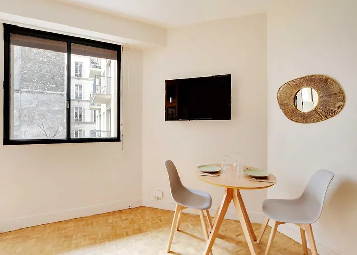 Haven Of Peace With Balcony Near Etoile Porte Maillot Apartment *